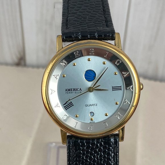 Vintage AMERICA Perry Ellis Moon Phase Watch Roman Numerals Date - Picture 2 of 8